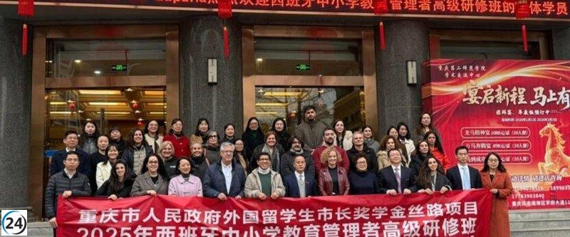 Docentes de la UEx exploran el sistema educativo en Chongqing, China.