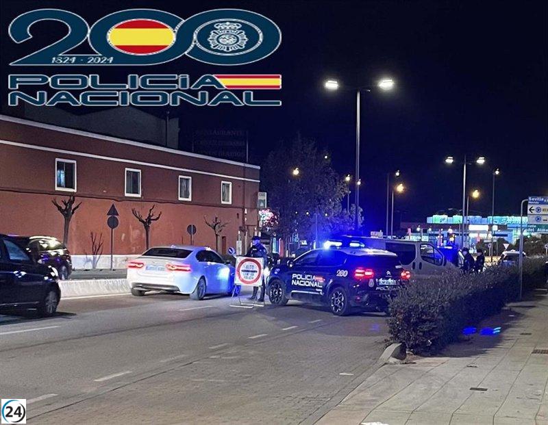 Detenido en Almendralejo intentando asaltar un negocio con una alcantarilla.