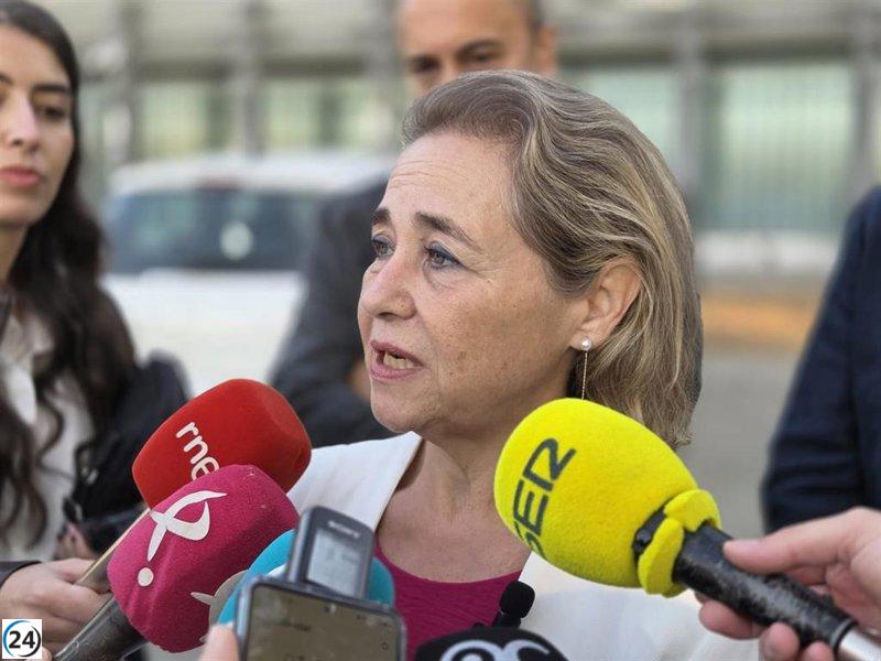 La Junta se enfoca en resolver las oposiciones, con el objetivo de convocarlas antes del verano, según Vaquera.