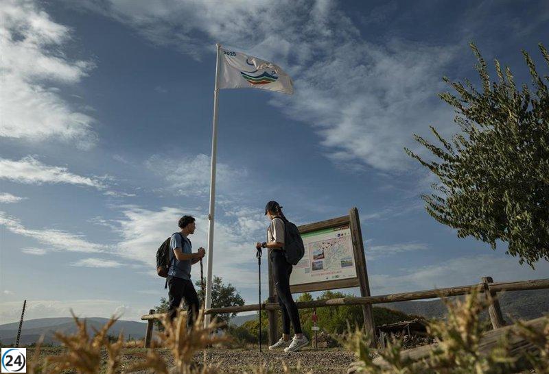 Extremadura destaca como destino de senderismo en la feria más importante de Francia.