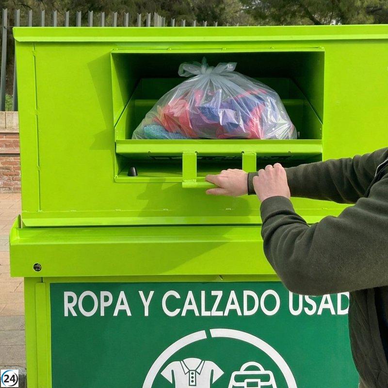 Promedio inicia una campaña para promover el reciclaje de textiles en Badajoz.