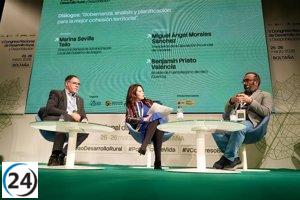 Morales aboga por un ministerio agrícola y el fortalecimiento de diputaciones para frenar la despoblación.