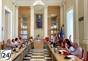 ''El Ayuntamiento de Cáceres aprueba por unanimidad declarar 'El Redoble' como Himno de la ciudad''