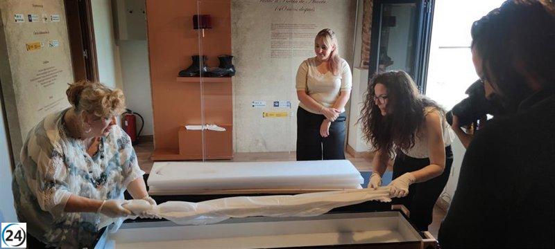 El bastón del gigante extremeño llega a Puebla de Alcocer.