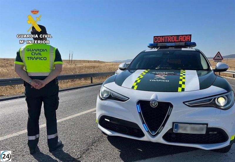 Conductor de 22 años pillado a 225 km/h por la Guardia Civil en la A-5 en Puerto de Santa Cruz.