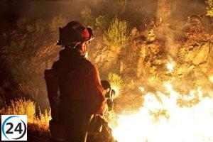 Incendio en Hurdes y Gata sigue sin control a pesar del trabajo de más de 275 personas.