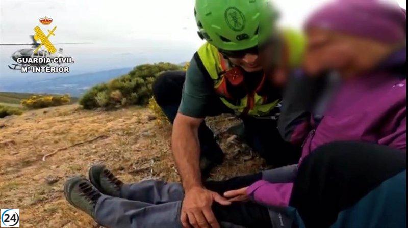 Guardia Civil rescata a una excursionista en la sierra de Guijo de Santa Bárbara.