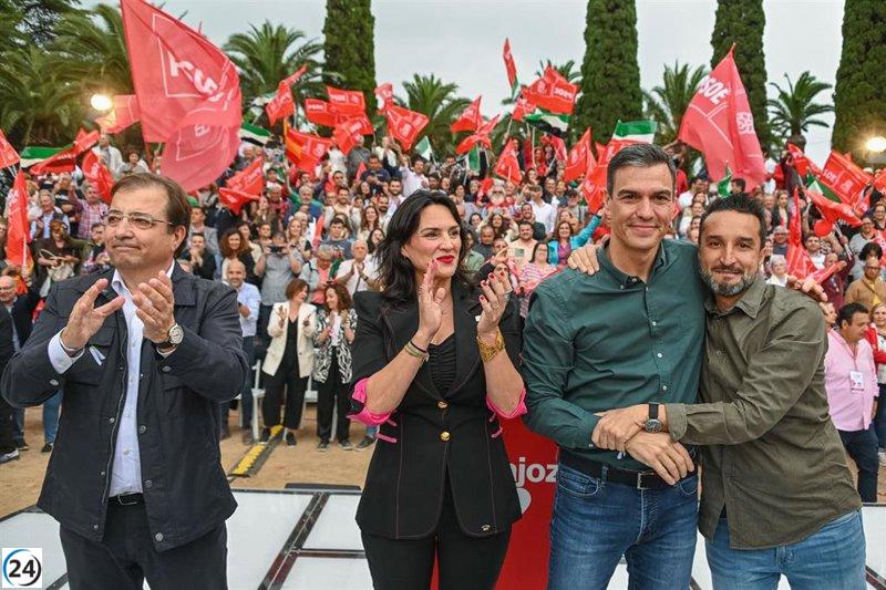 Pedro Sánchez se compromete a cumplir demanda de Extremadura por el tren.