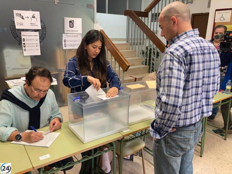 En Extremadura ya votan los primeros ciudadanos en los colegios electorales el 28M.