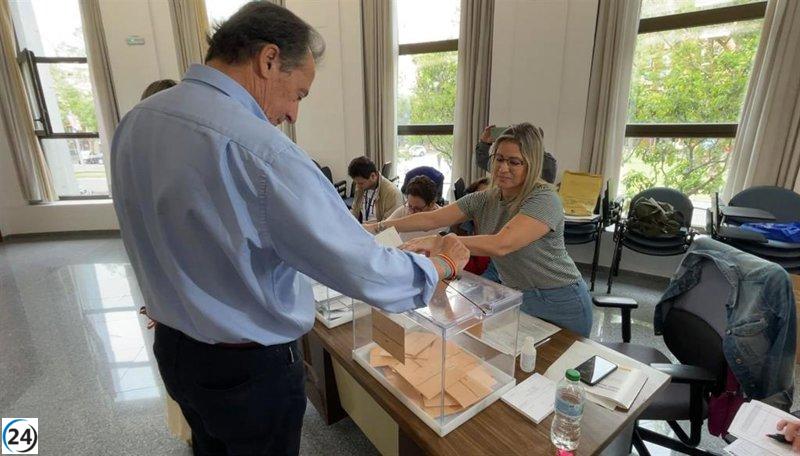 Baselga (Cs) alienta la participación en una jornada electoral de 