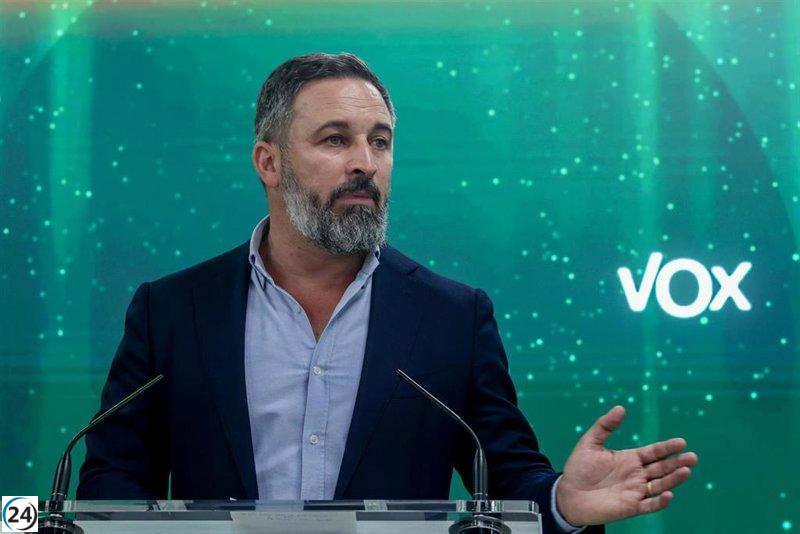 Abascal pide a María Guardiola que el PP respete la lista más votada.
