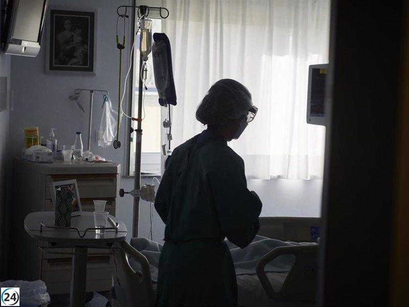 Extremadura reporta 4 muertes y 46 hospitalizaciones en la última semana, incluyendo un paciente en cuidados intensivos.