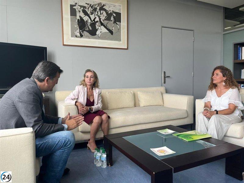 CSIF solicita a la Junta incrementar fondos para la educación y establecer diálogos sobre la Carrera Profesional docente