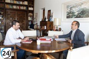 La Diputación de Cáceres impulsará la colaboración con la ruta histórica de peregrinación a Guadalupe.