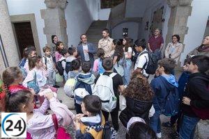 La Diputación de Cáceres dedica su tercer día de puertas abiertas a la protección del medio ambiente.