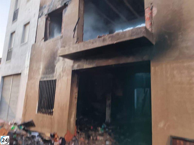 Desaparece inquilina de la casa de Zalamea durante operativo de bomberos en su planta residencial.