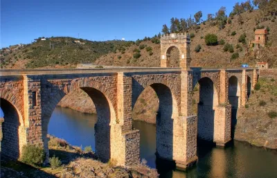 Descubre el espectacular Puente Romano de Alcántara en Cáceres