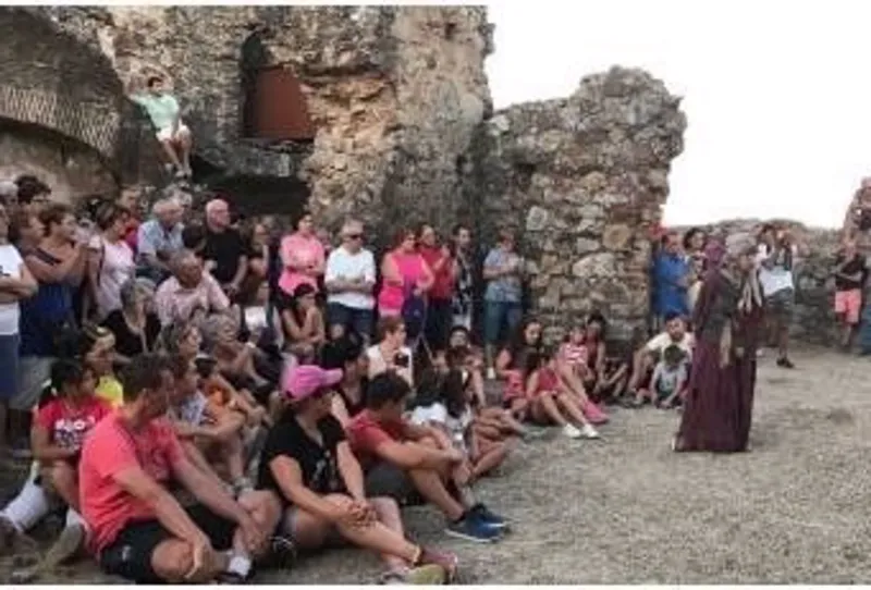 Conoce el Castillo de Mirabel en Cáceres